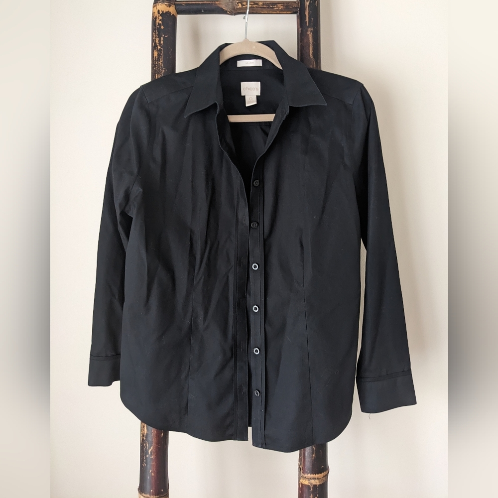 EUC Chico's NO IRON black blouse Size O